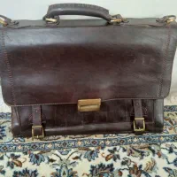 کیف دستی چرمی اداری در حدنو