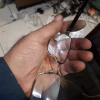 عینک پیدا شده