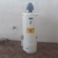 آبگرمکن تمیز سالم کم کار