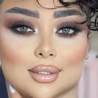 مدل برای میکاپ