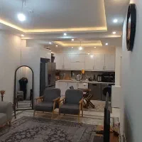 ۹۰متر/طبقه اول گرمایش ازکف/رو به افتاب/فول|اجارهٔ آپارتمان|مشهد, فرهنگیان (شهرک غرب)|دیوار