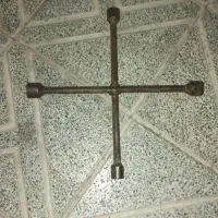 چراغ میوه سرا زنجیر چرخ رگاتورجی آچار چرخ