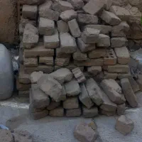 تانکر۱۰۰۰لیتری و تعدادی آجرسفالی۱۲ سوراخ و آجر گری|مصالح و تجهیزات ساختمان|قدس, شهر‌قدس|دیوار