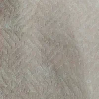 موکت کارکرده ولی بدون پارگی و سوختگی