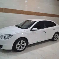 برلیانس ۳۳۰