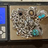 نقره سالم ۱۴۶ گرم در حد نو رکابها دست ساز