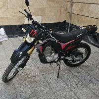 موتور سیکلت باسل توسن
