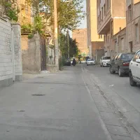 زمین ۱۰۰ متری