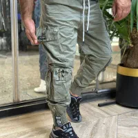 به تعدادی چرخکار و وردست چرخکار و وسط کار