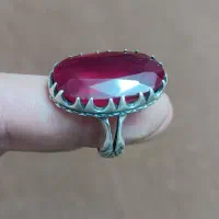 انگشتر یاقوت سرخ
