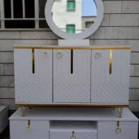 سمساری اندیشه|عمده‌فروشی|اندیشه, اندیشه فاز ۱|دیوار