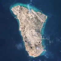 یاد گیری فنون شنا و نجات غریق