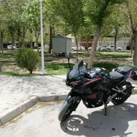rs 200 مشکی در حد