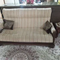 مبل ۷نفره آمریکایی|مبلمان خانگی و میز عسلی|هرسین, |دیوار