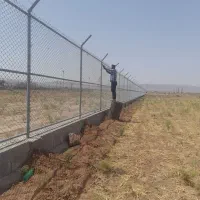 نصب فنس دور باغم با کلیه لوازم|خدمات باغبانی و درختکاری|قروه, |دیوار