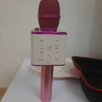 میکرفن و کیفش