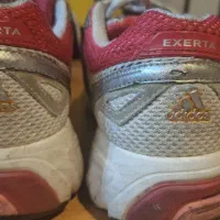 کتانی آدیداس (اصل). دخترانه|کیف، کفش، کمربند|تهران, آسمان|دیوار