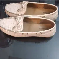 کفش سایز ۳۹