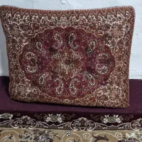 پشتی بزرگ و کوچک