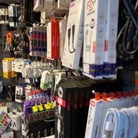 فروش انواع کابل وشارژر ا‌ورجینال سامسونگ اپل شیایو