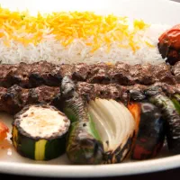 کترینگ / تهیه غذا / رستوران یاران