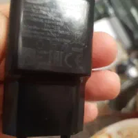 شارژر سامسونگ ۱۵ وات اورجینال گوشی داخل جعبه