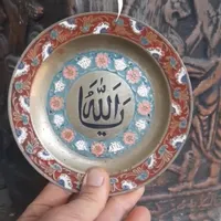 دیوارکوب قدیمی برنجی