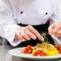 خانوم هستم برای آشپزی...امور منزل انجام میشود