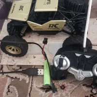 ماشین شارژی کنترل دار|اسباب‌بازی بچه|حبیب آباد, |دیوار