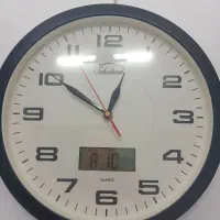 ساعت دیواری