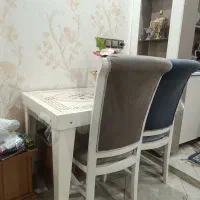 میز ناهارخوری ۴نفره