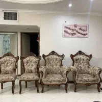 یکدست مبل سلطنتی ۹نفره کارکرده|مبلمان خانگی و میز عسلی|ری, فیروزآبادی|دیوار