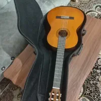 گیتار یاماها c40