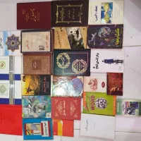 تعدادی کتاب شعروسیاسی و مهندسی سازه بفروش میزسد