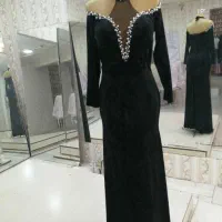 لباس عروس|لباس|نیشابور, فرح بخش|دیوار