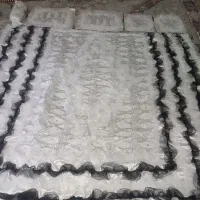 رو تختی نو