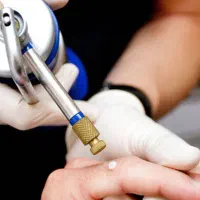 مرکز تخصصی(زگیل تناسلی کرایو فریز)میخچه وشت اضافی|خدمات آرایشگری و زیبایی|اهواز, گلستان|دیوار
