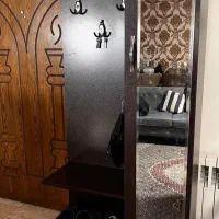 جاکفشی و جا لباسی چوبی