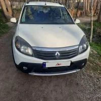 رنو ساندرو استپ وی