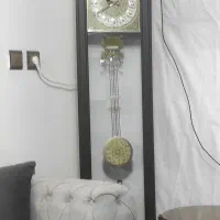 ساعت ایستاده