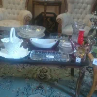 تعدادی ظروف کریستال وچینی پذیرایی دکوری مطابق فیلم|ظروف سرو و پذیرایی|مشهد, احمدآباد|دیوار