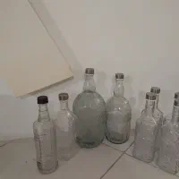 ۶عدد شیشه آب و دو عدد بزرگتر