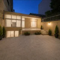 ویلایی ۳۰۰ متری دربست ملکشهر