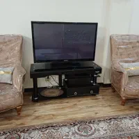 میزتلوزیون شیشه ای