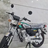 متور مدل۱۴۰۴خشک ۲۰۰cc