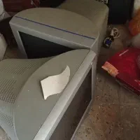 مانیتور قدیمی