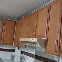 کابینت ام دی اف با پایه فلزی