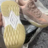 کتونیumbro کفش آمبرو سایز ۴۰|کیف، کفش، کمربند|تهران, شهران جنوبی|دیوار