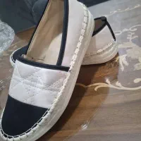 کفش های کالج کاملا نو