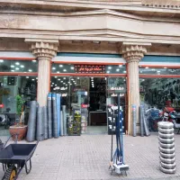 یک فروشنده خانم جهت همکاری در فروشگاه تیازمندیم|استخدام خدمات فروشگاه و رستوران|ملایر, |دیوار